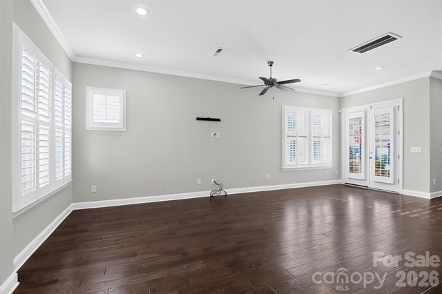 8910 Matthews Farm Lane, Charlotte, NC 28277