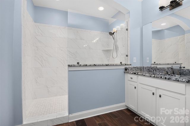 8910 Matthews Farm Lane, Charlotte, NC 28277