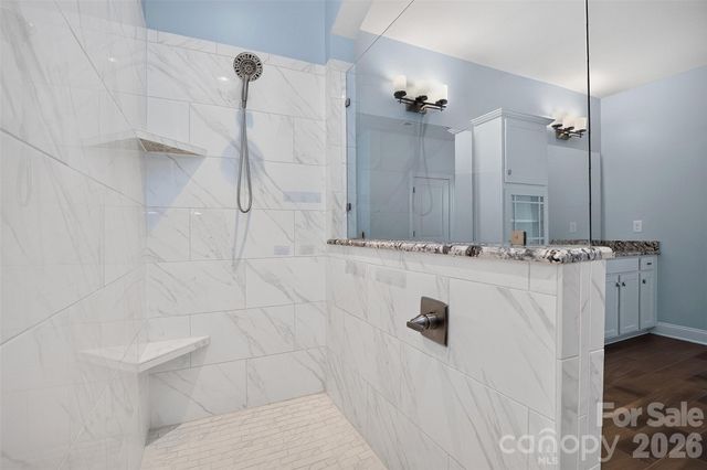 8910 Matthews Farm Lane, Charlotte, NC 28277