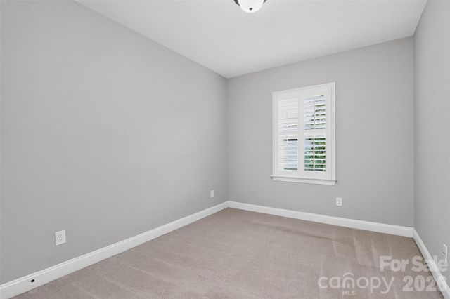 8910 Matthews Farm Lane, Charlotte, NC 28277