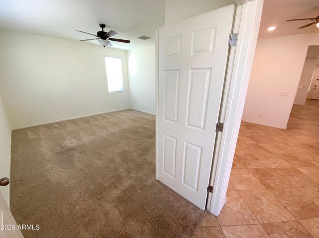 10786 W BRONCO Trail, Peoria, AZ 85383