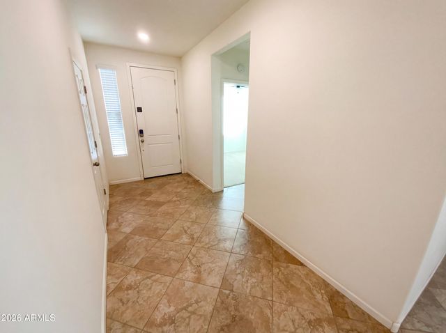 10786 W BRONCO Trail, Peoria, AZ 85383