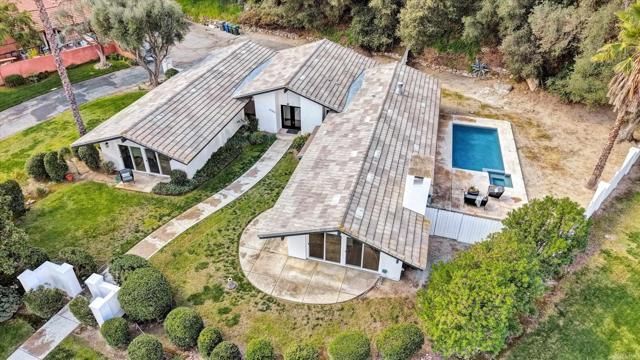 32369 WISKON WAY W, Pauma Valley, CA 92061