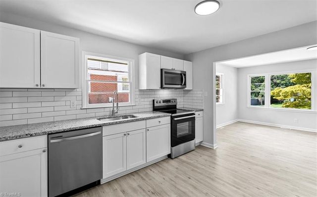 1804 Woodmere Drive, Greensboro, NC 27405