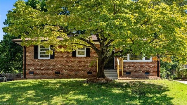 1804 Woodmere Drive, Greensboro, NC 27405
