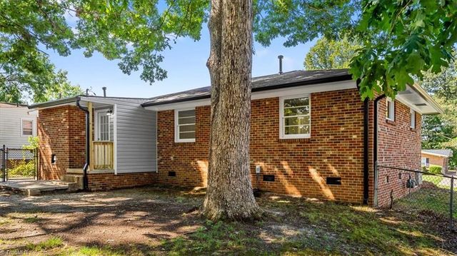1804 Woodmere Drive, Greensboro, NC 27405