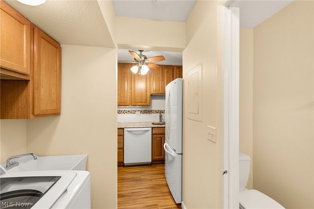 33803 Electric Boulevard A16, Avon Lake, OH 44012