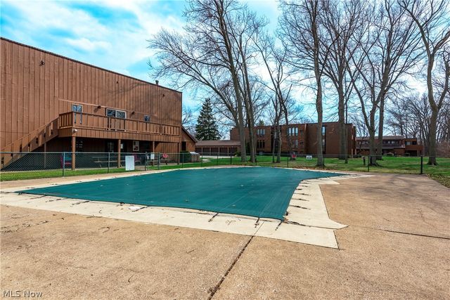 33803 Electric Boulevard A16, Avon Lake, OH 44012