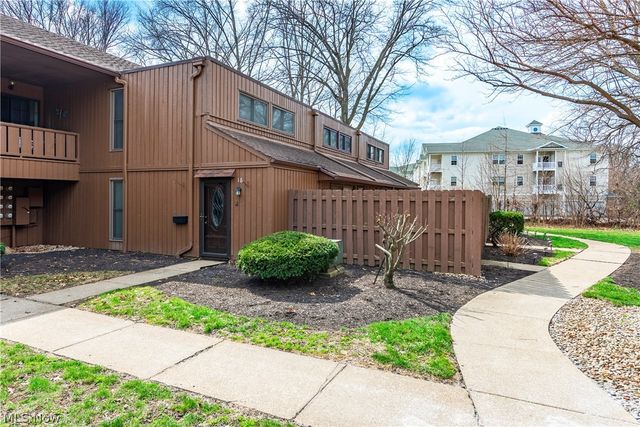 33803 Electric Boulevard A16, Avon Lake, OH 44012