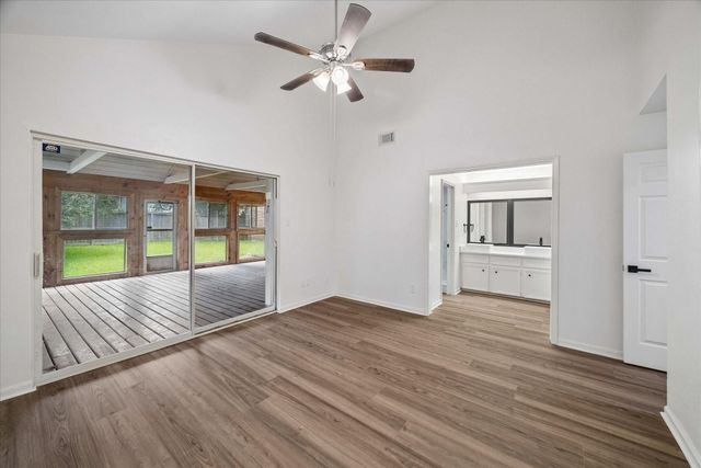 19715 Sweet Forest Lane, Humble, TX 77346