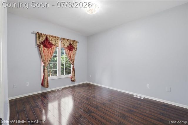 11656 Majestic Court, Utica, MI 48315