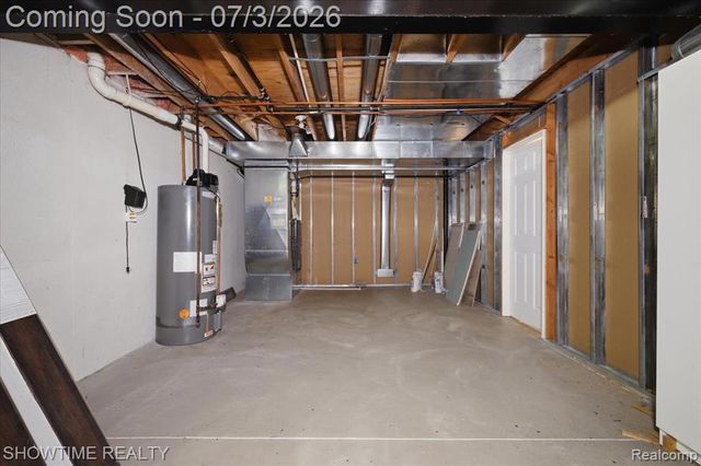 11656 Majestic Court, Utica, MI 48315