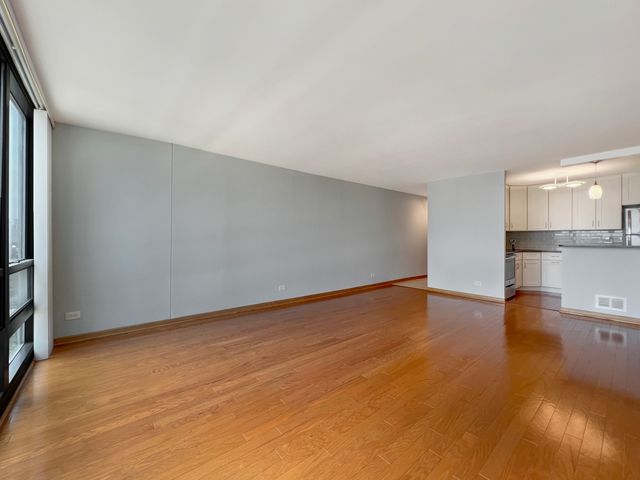 1636 N Wells Street 707, Chicago, IL 60614