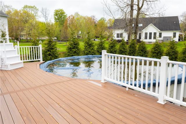 287 Sunny Mill Lane, Greece, NY 14626