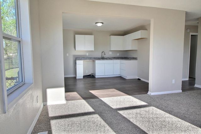 2638 N Minnesota, Wichita, KS 67219