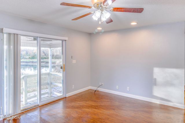 8633 County Lane 168, Carthage, MO 64836