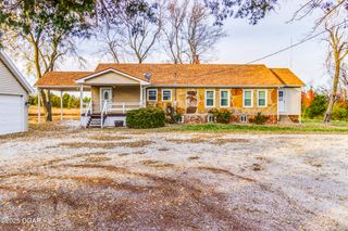 8633 County Lane 168, Carthage, MO 64836