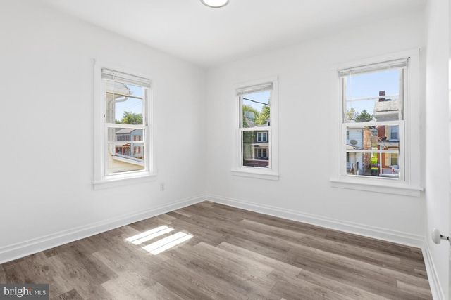 586 BALTIMORE ST, Hanover, PA 17331