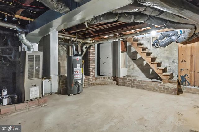 586 BALTIMORE ST, Hanover, PA 17331