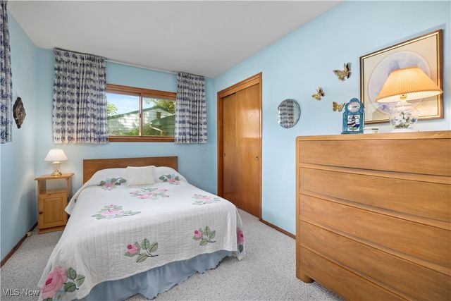 2637 Jackson Street, Lorain, OH 44052