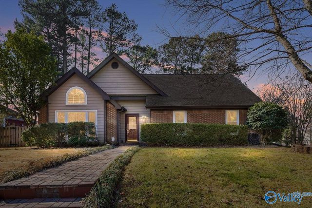 1800 NW Shellbrook Drive, Huntsville, AL 35806