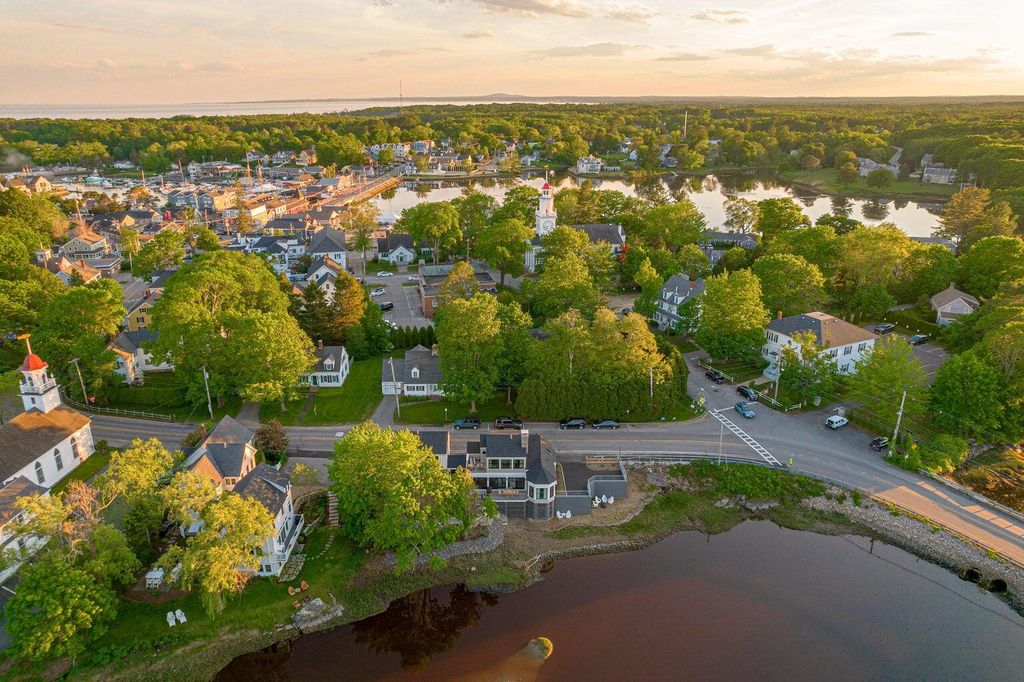 2 Maine Street A, Kennebunkport, ME 04046 — photo 5