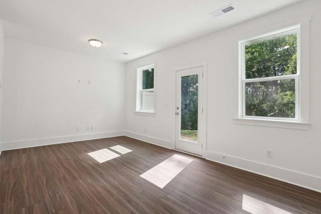 1621 Gunnin Trace NW, Atlanta, GA 30318