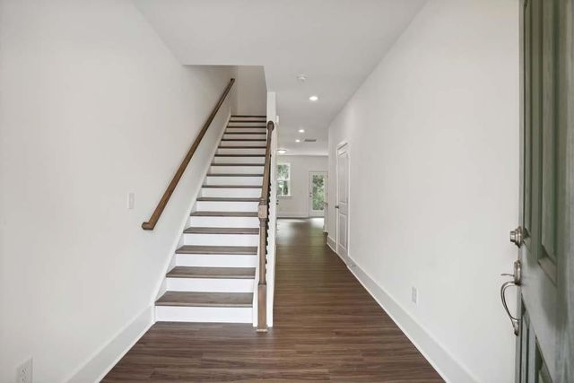 1621 Gunnin Trace NW, Atlanta, GA 30318