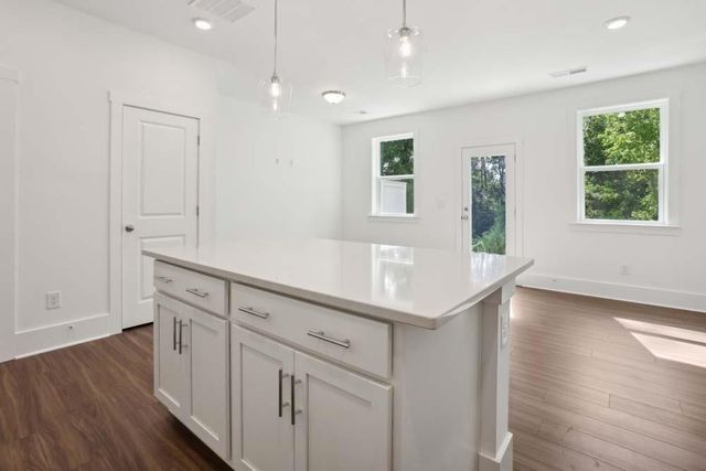 1621 Gunnin Trace NW, Atlanta, GA 30318