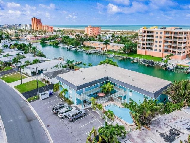 11440 1ST STREET E 1, Treasure Island, FL 33706