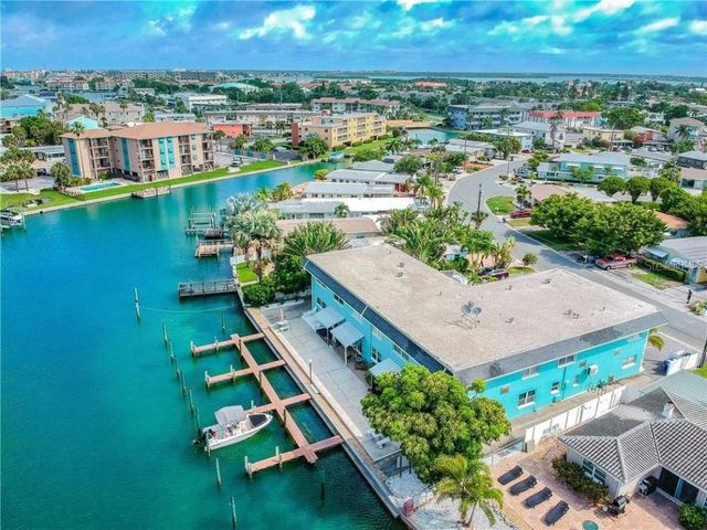 11440 1ST STREET E 1, Treasure Island, FL 33706