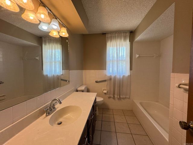 1513 Berry Lane, Mountain Home, AR 72653