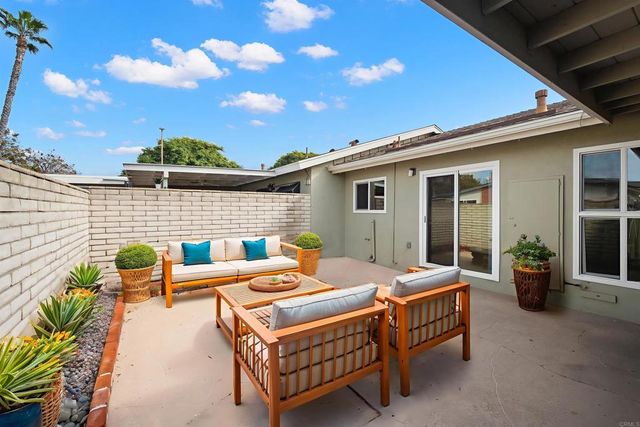 335 J Street B, Chula Vista, CA 91910