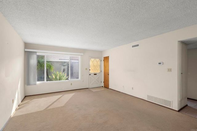 335 J Street B, Chula Vista, CA 91910