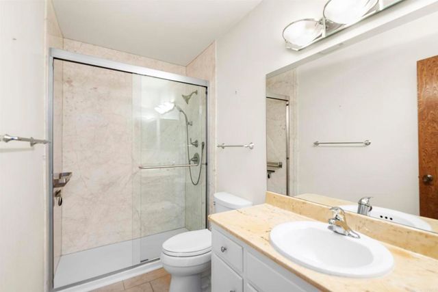 335 J Street B, Chula Vista, CA 91910