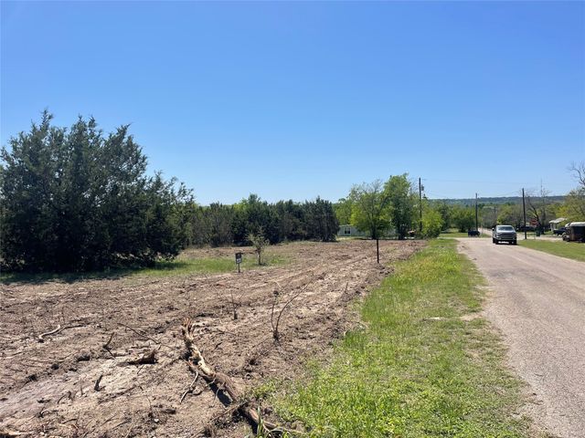 TBD Lot 2 E Lumpkin Street, Meridian, TX 76665