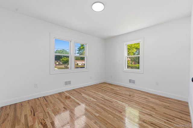 26 Brandon Avenue, Amityville, NY 11701