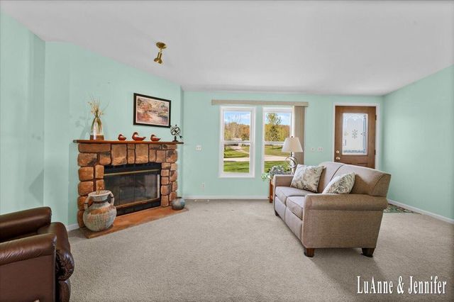 10260 Swem Street NE, Rockford, MI 49341