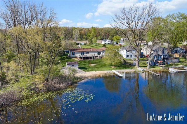 10260 Swem Street NE, Rockford, MI 49341