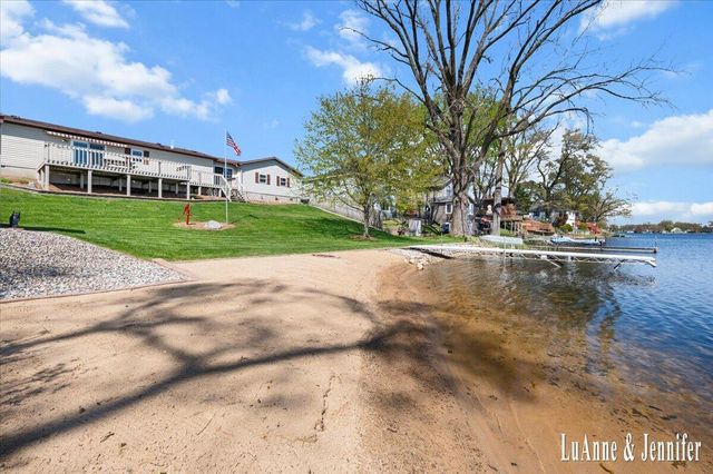 10260 Swem Street NE, Rockford, MI 49341