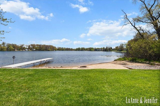 10260 Swem Street NE, Rockford, MI 49341