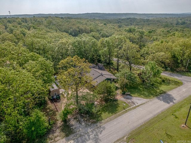 208 Fairway Dr, Horseshoe Bend, AR 72512