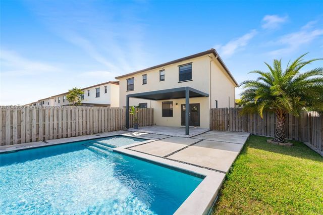 25205 SW 108th Ave, Homestead, FL 33032