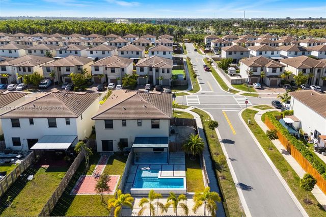 25205 SW 108th Ave, Homestead, FL 33032