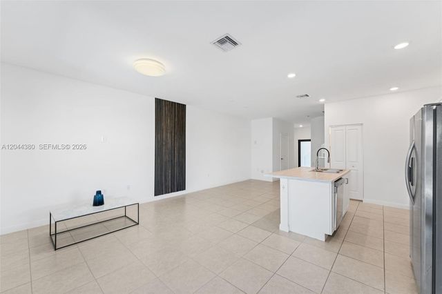 25205 SW 108th Ave, Homestead, FL 33032
