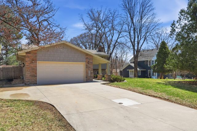 7351 Walnut Court, Eden Prairie, MN 55346