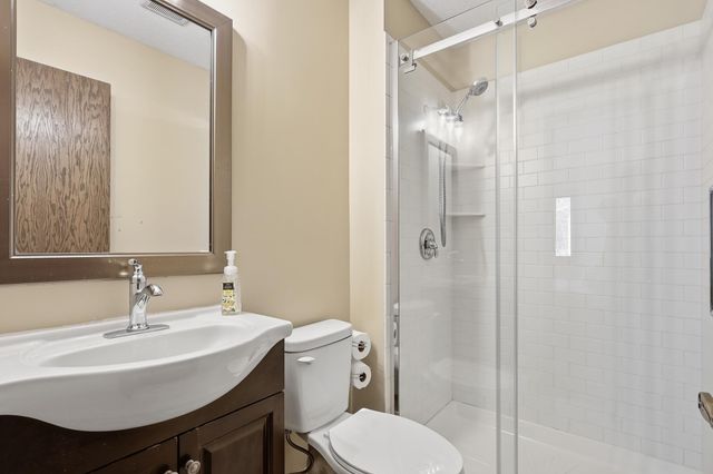 7351 Walnut Court, Eden Prairie, MN 55346