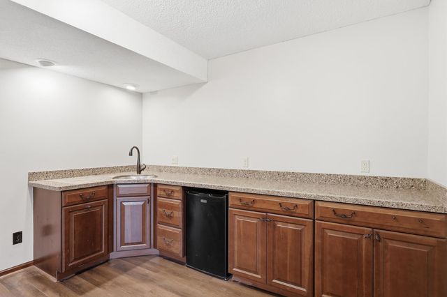 7351 Walnut Court, Eden Prairie, MN 55346