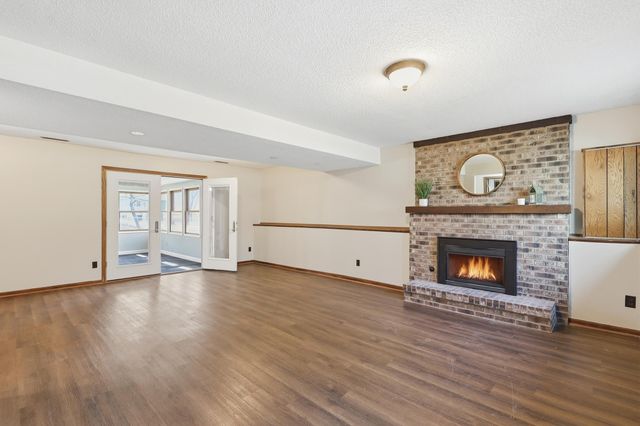 7351 Walnut Court, Eden Prairie, MN 55346