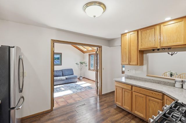 7351 Walnut Court, Eden Prairie, MN 55346